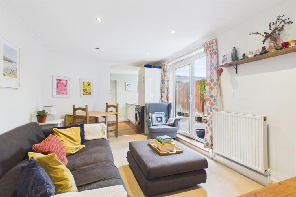Apartment in London - View 2