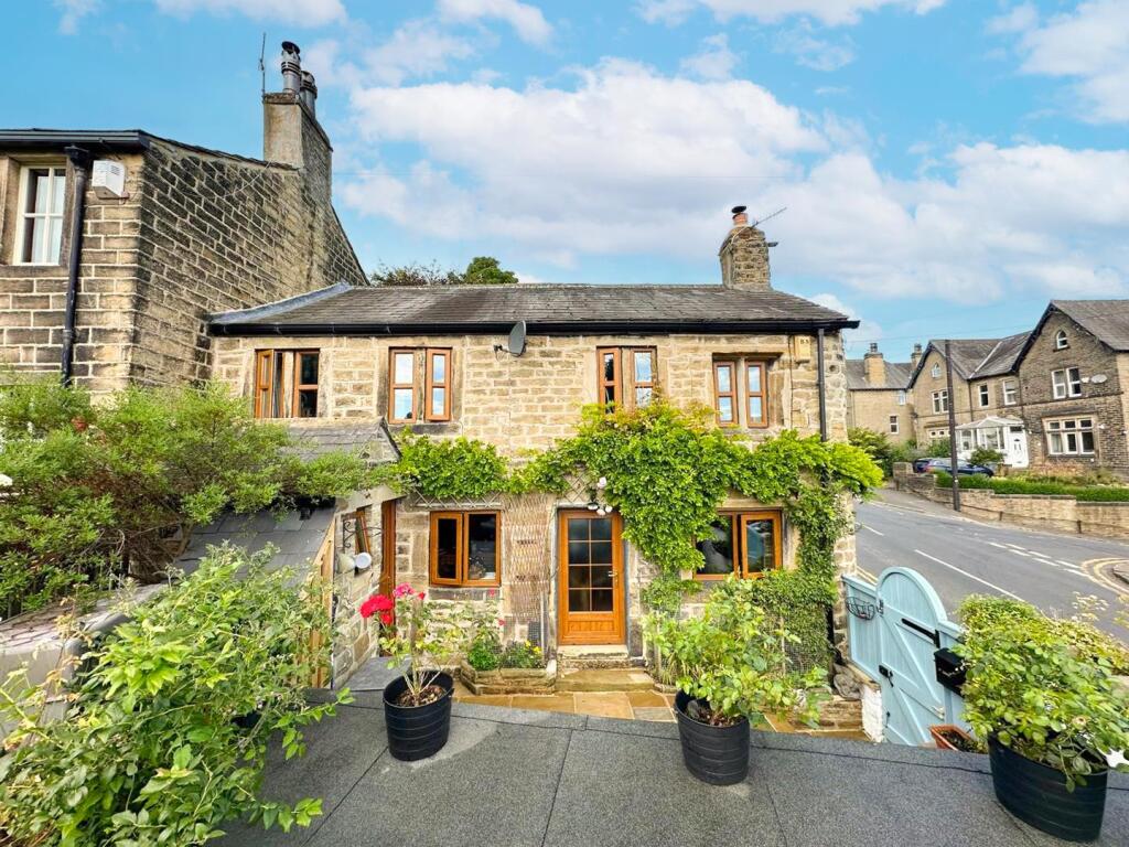 Main image of property: Green Head Road, Keighley