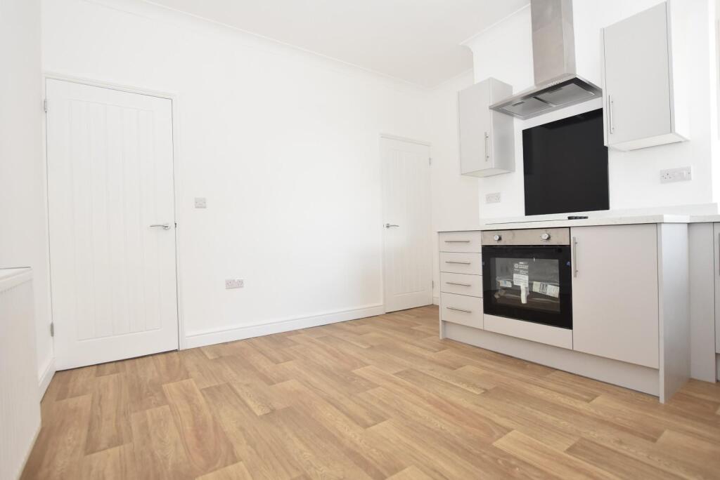 House in Chesterfield, Whittington Moor - View 5