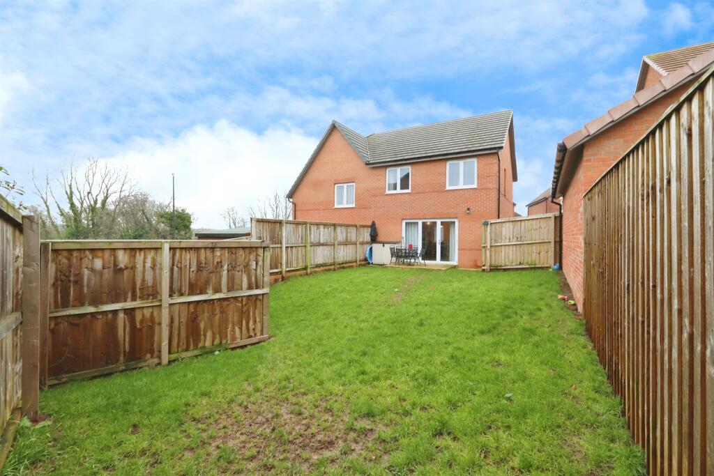 House in Bolsover, Elmton-with-Creswell - View 4