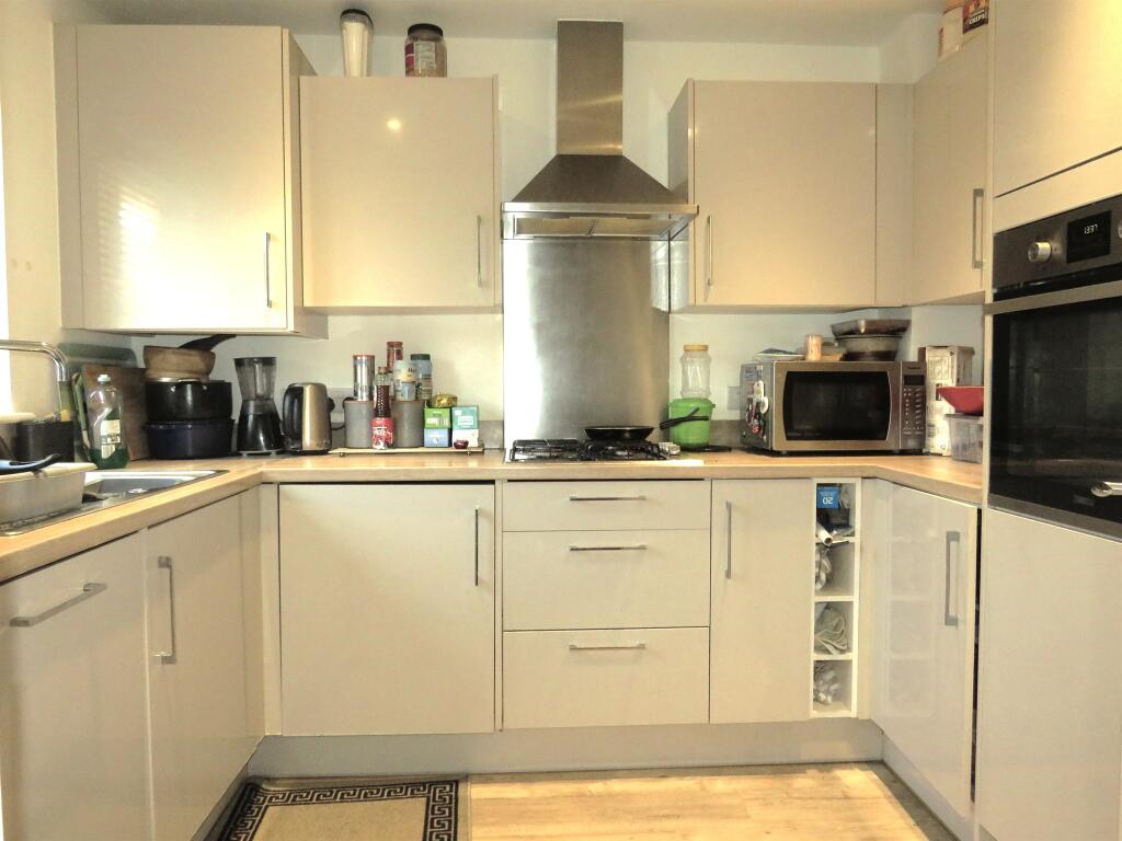 House in Northampton, Wellingborough - View 5