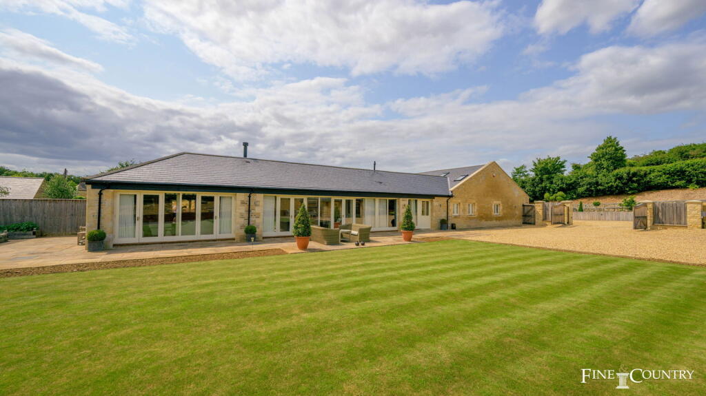 4-bed house on Kings Cliffe, £899,000