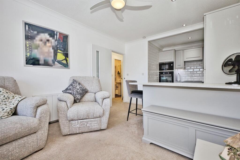 Priory Road, Wells photo 5