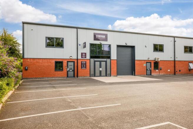 D2, D3, D7 &amp; D8 Salwarpe Business Park 2550-20.jpg