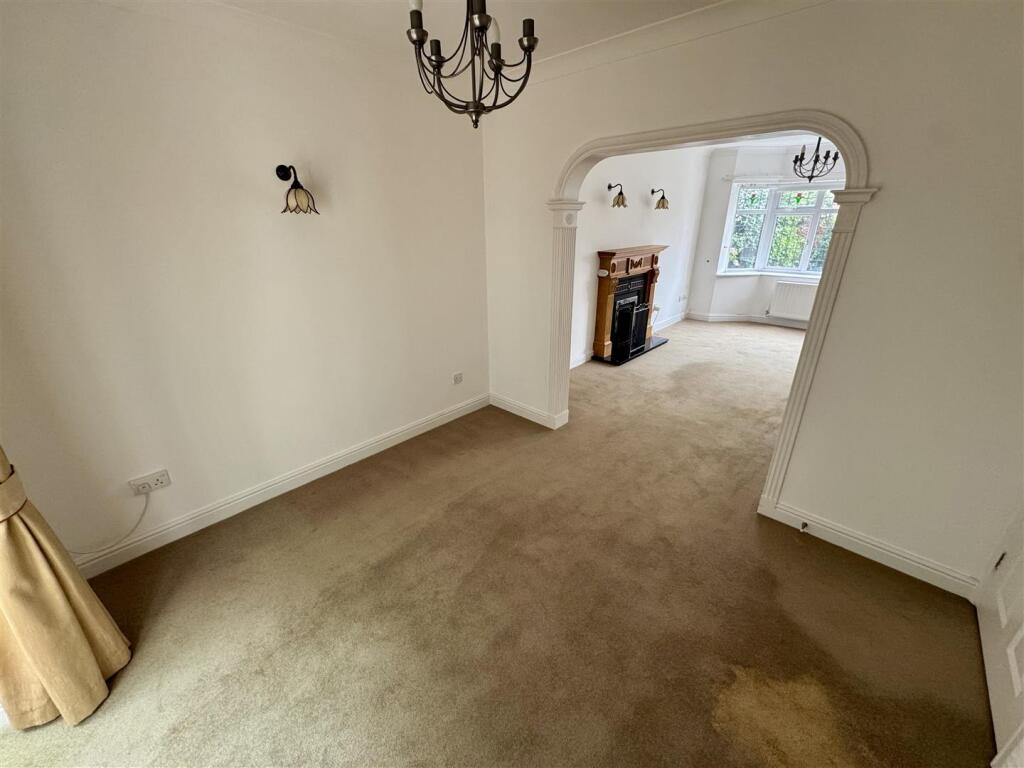 Fitzharding Road, Ham Green photo 4
