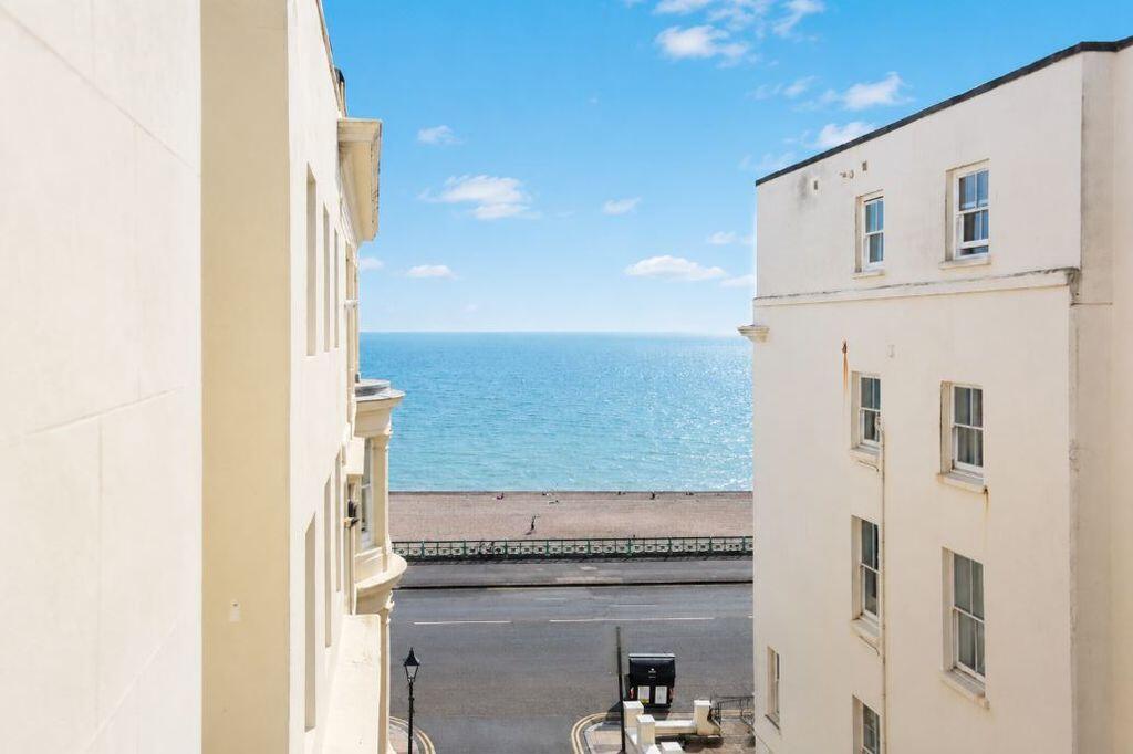 Apartment in Brighton, Kemptown - View 2