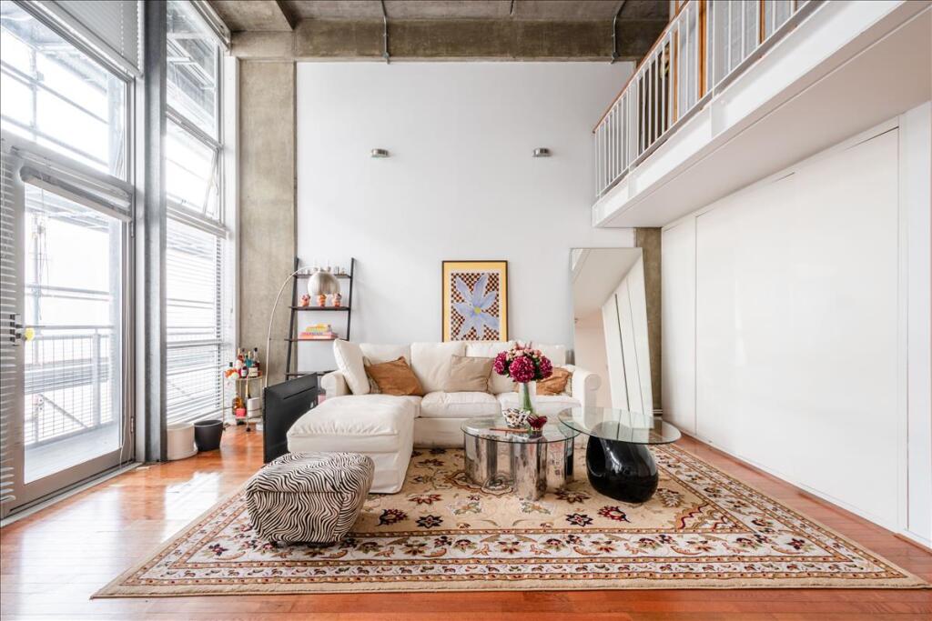 Apartment in London - View 2