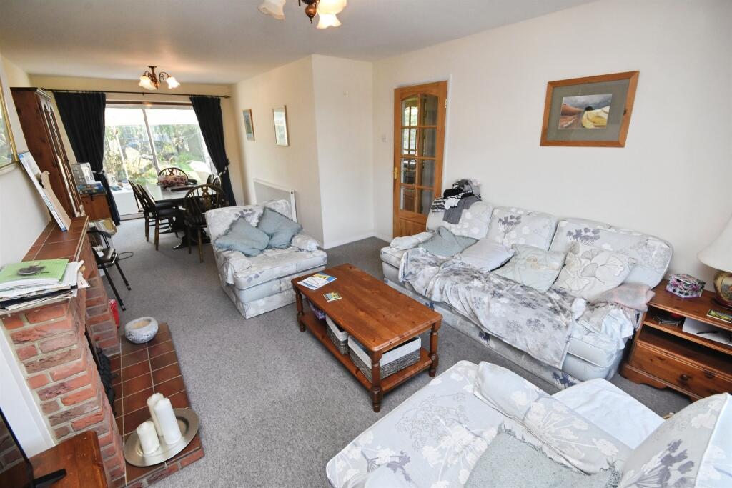 House in Braintree, Duckend Green, Rayne - View 4