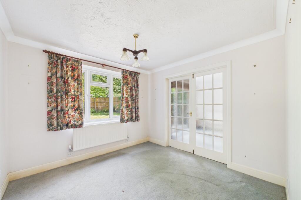 Devon Chase, Warfield, Berkshire, RG42 - View 6