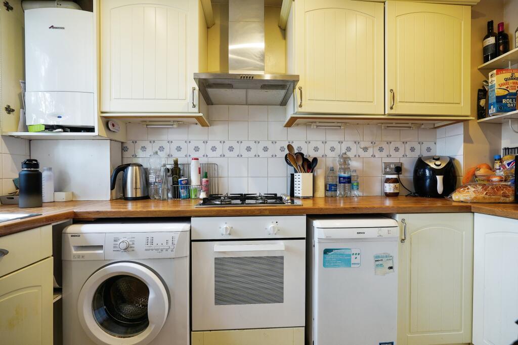 House in London - View 4