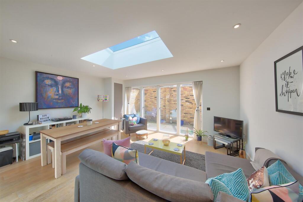 Apartment in London, Putney - More