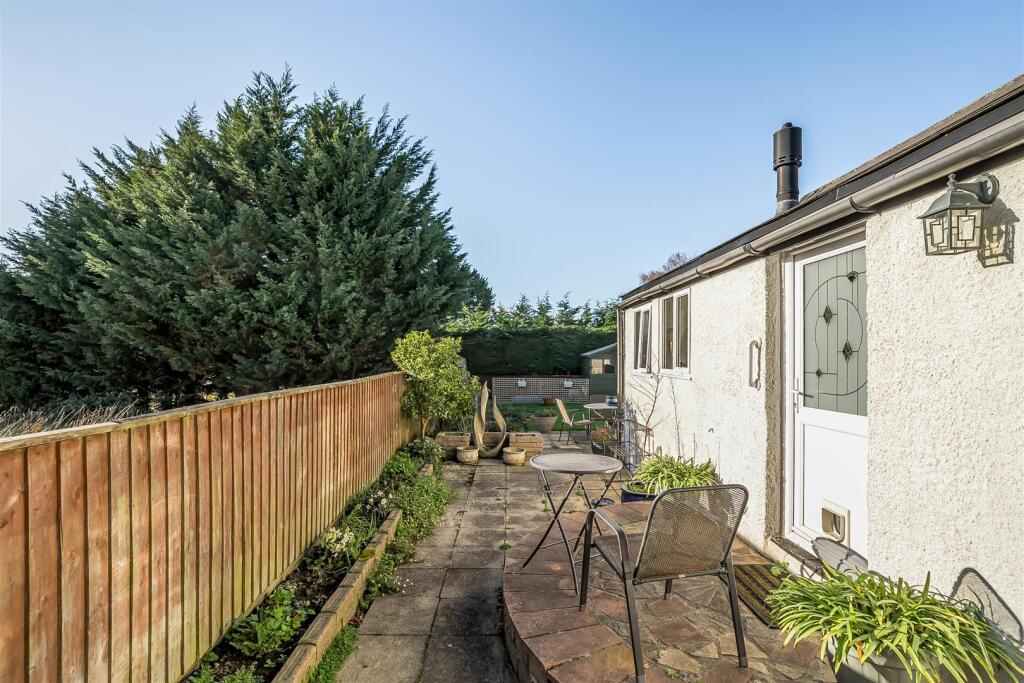 Additional image 22 of Tintinhull Road, Chilthorne Domer, Somerset.