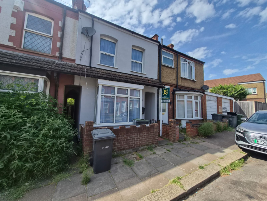 Main image of property: Talbot Road, Luton, Bedfordshire, LU2