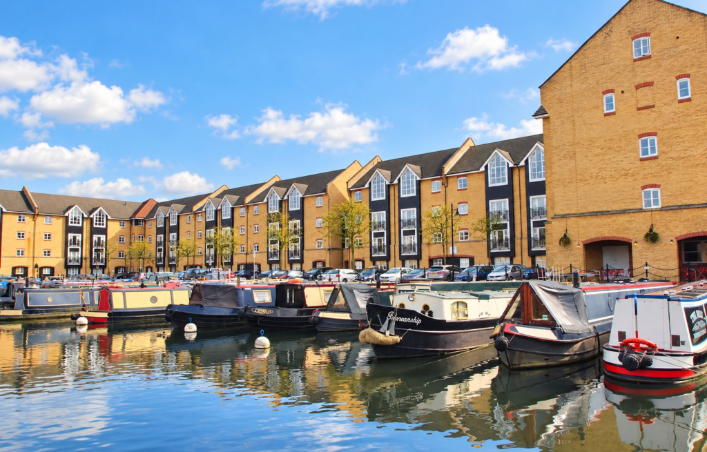 Main image of property: Stephenson Wharf, Hemel Hempstead, HP3
