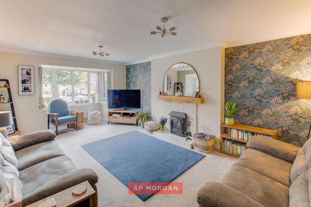 House in Bromsgrove - View 3