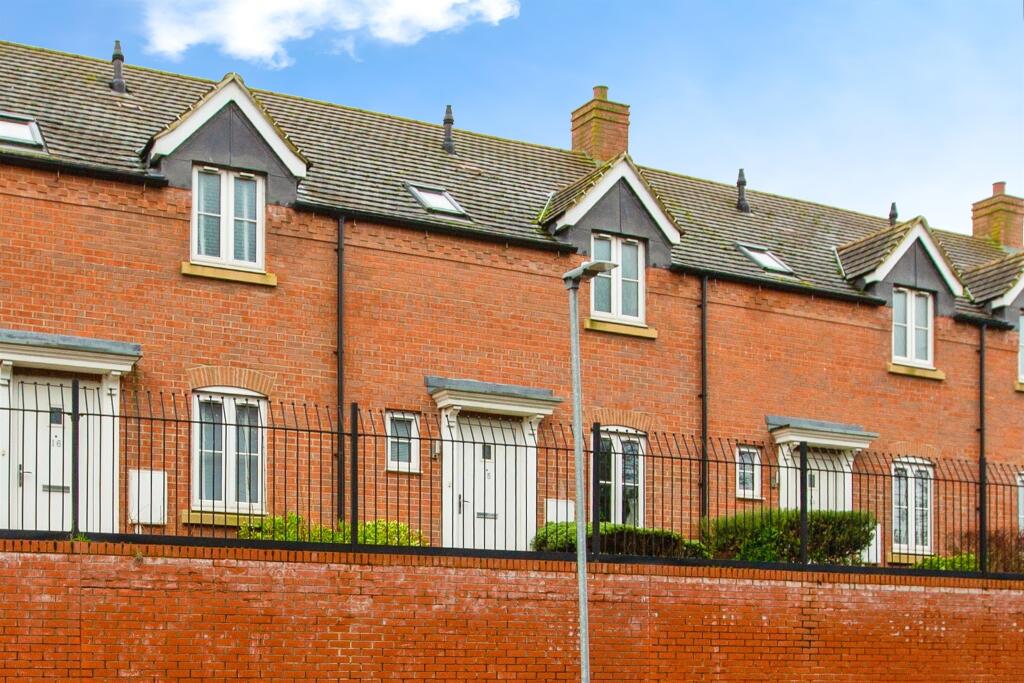 Main image of property: Sidings Close, Thrapston, Kettering