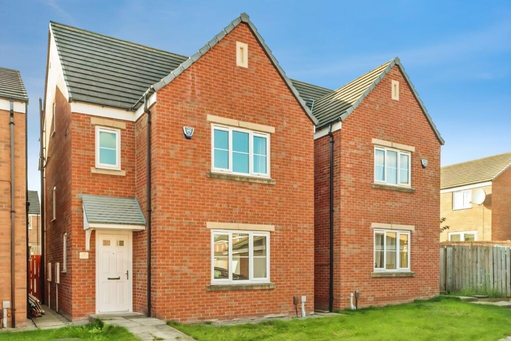 Main image of property: Pennwell Garth, Leeds, West Yorkshire, LS14