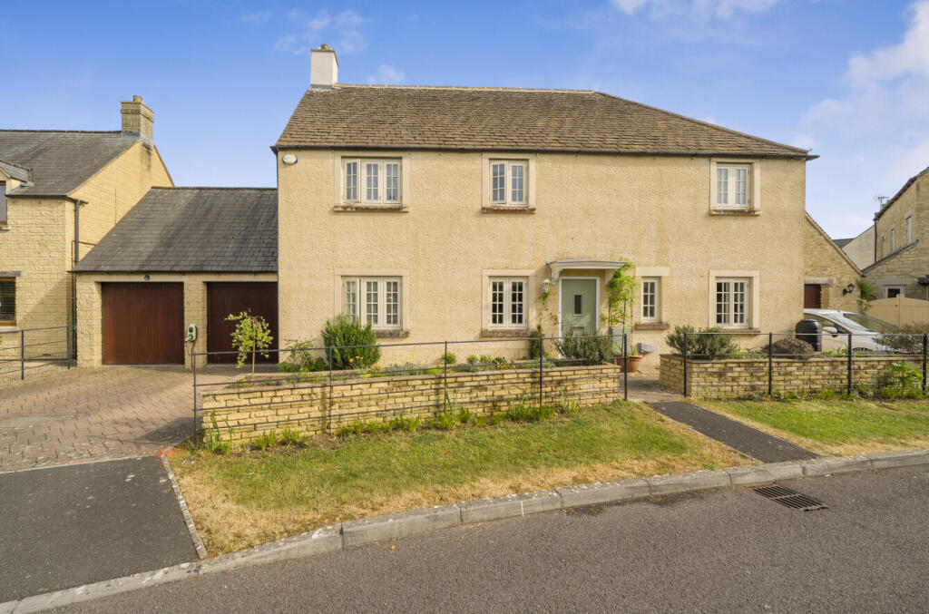 Main image of property: The Wern, Lechlade, GL7
