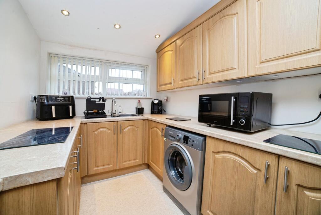 House in Nottingham, Redhill - View 3