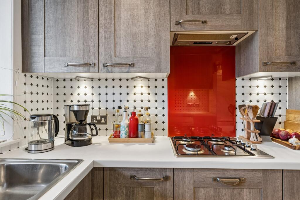 Apartment in Glasgow - More