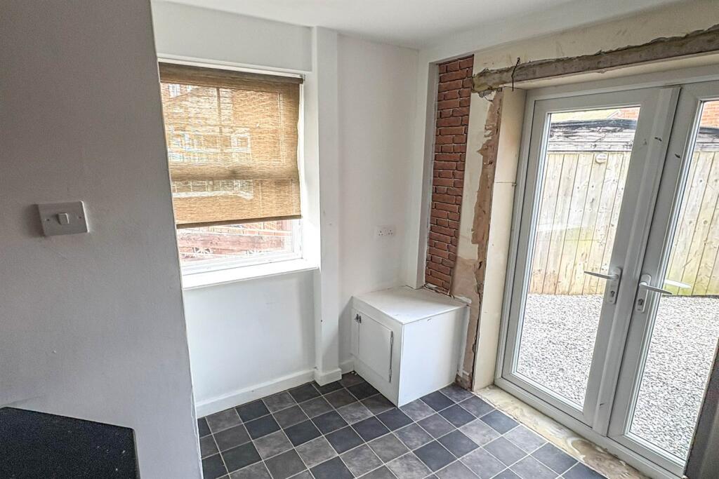 House in South Tyneside, North East - More