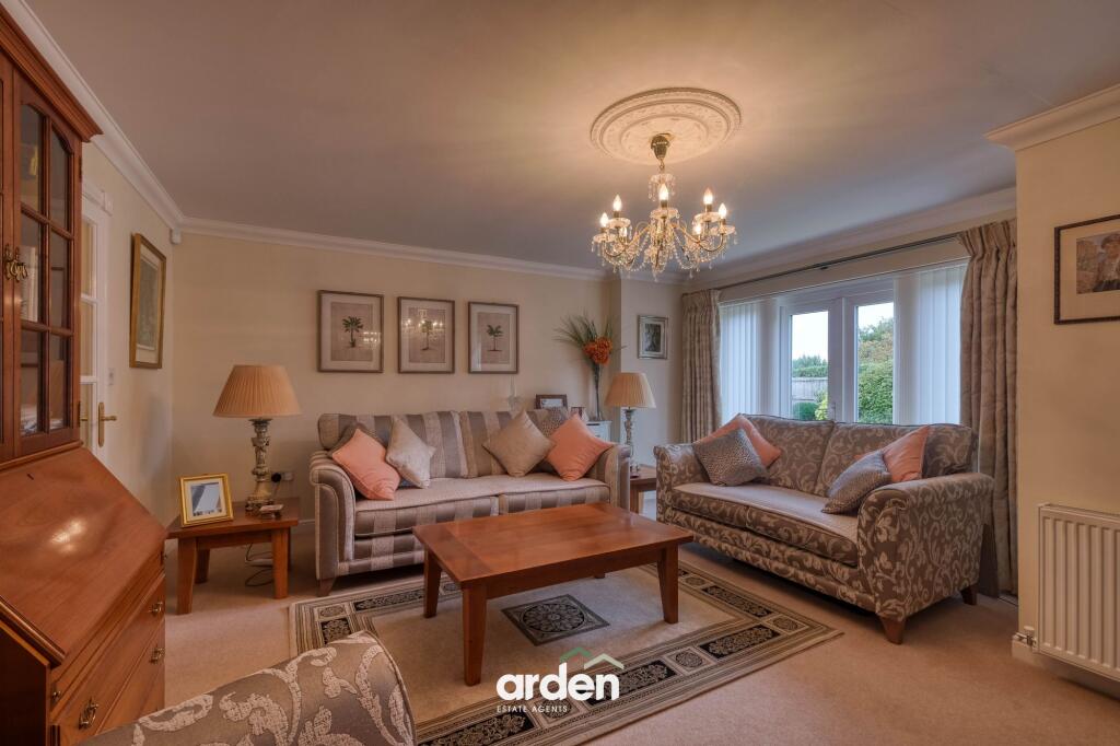 Crownhill Meadow, Catshill, B61 photo 5