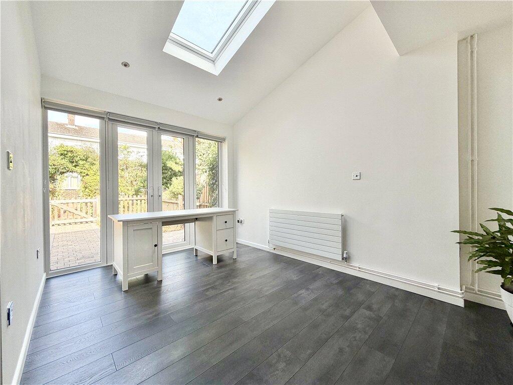House in Southampton - View 5