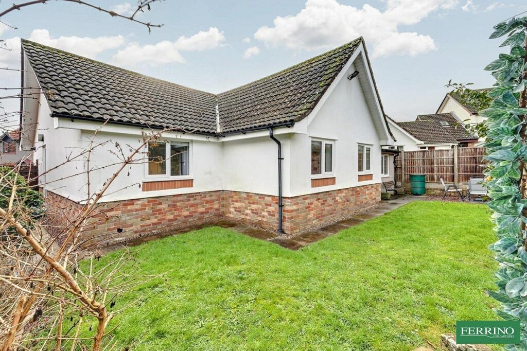 The Post Paddocks, Woolaston, Lydney, Gloucestershire. GL15 6NJ photo 2