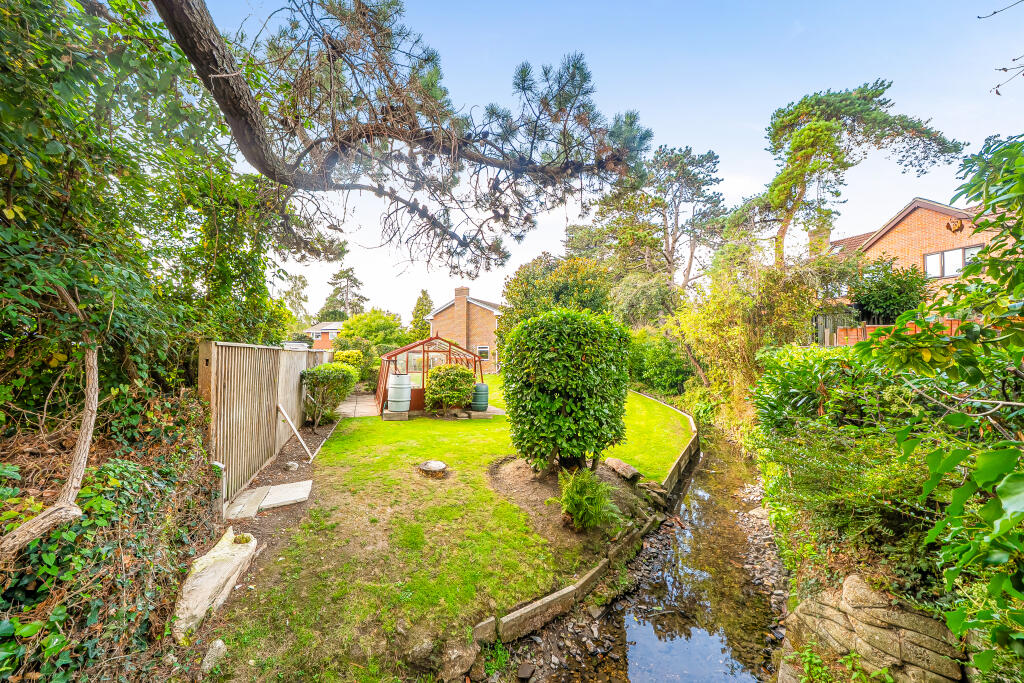House in Southampton - View 5