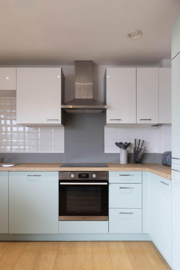 Apartment in Manchester - More
