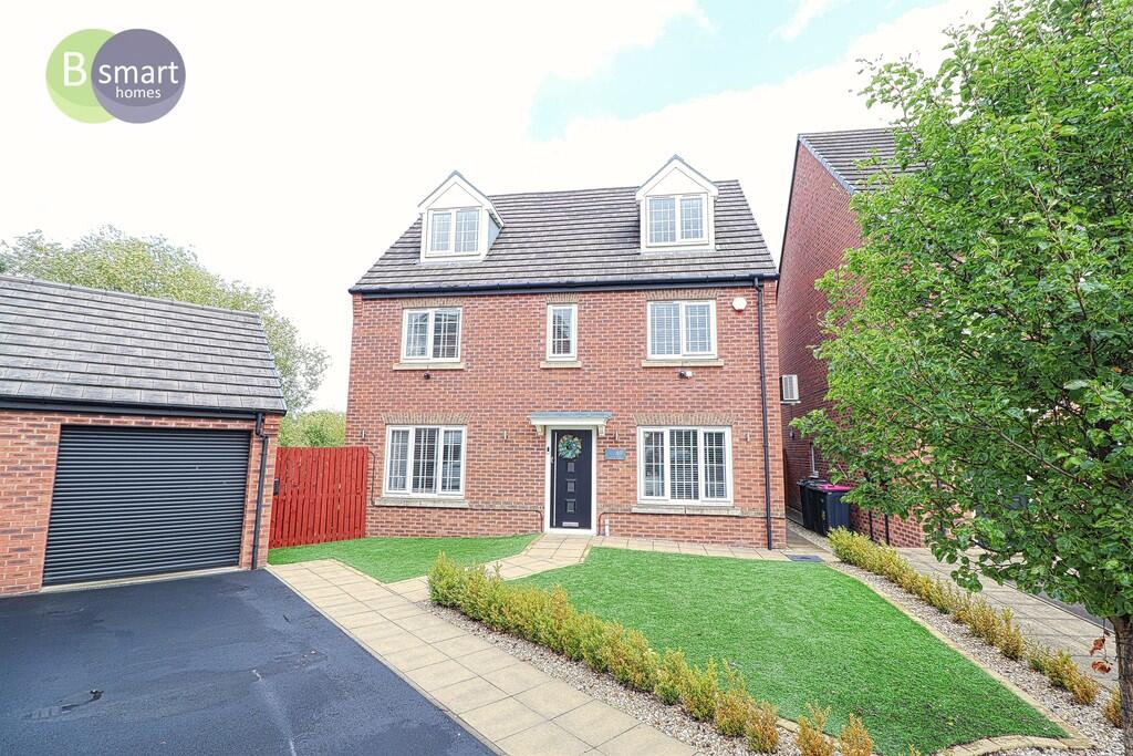 5-bed detached on Red Kite Avenue, Wath-upon-dearne, £425,000
