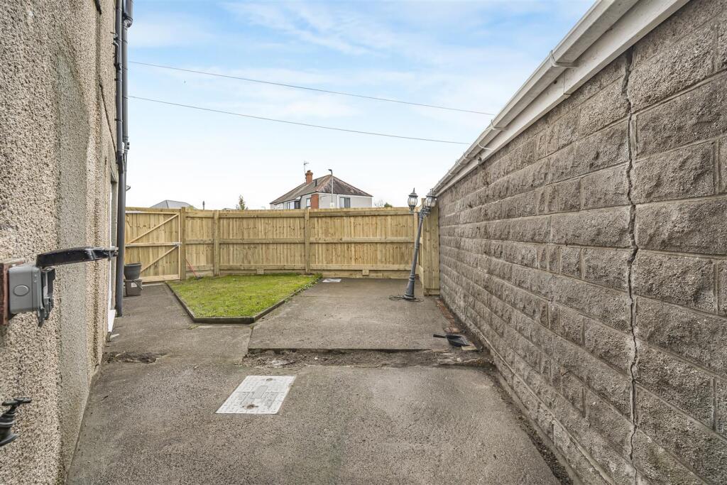 Dyfrig Road, Cardiff photo 4