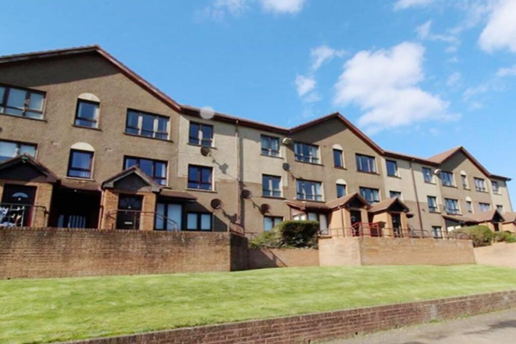 Main image of property:  5, Parkend Gardens, Saltcoats, KA215PH