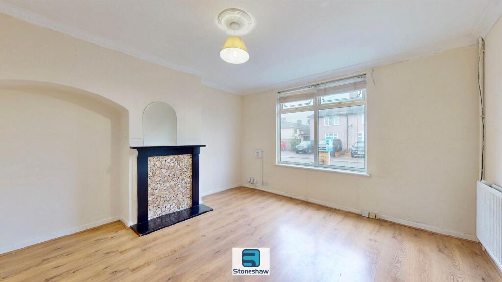 House in Romford - View 3
