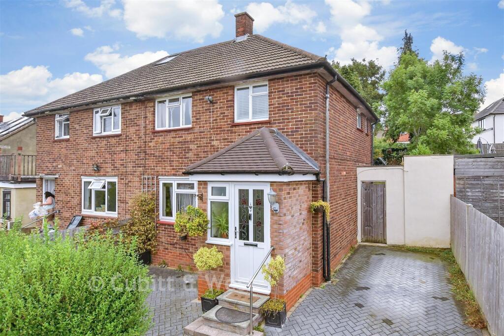 House in London, Forestdale