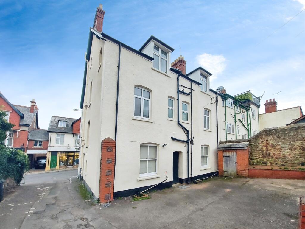 St. Andrews Lane, Minehead photo 3