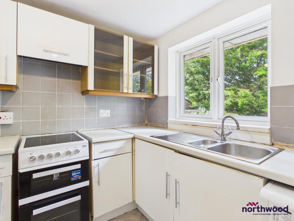 Apartment in Tonbridge - More