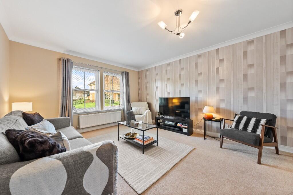 House in Elderslie, Foxbar - View 2