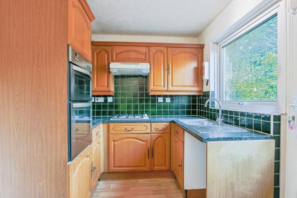 House in Poole, Creekmoor - More