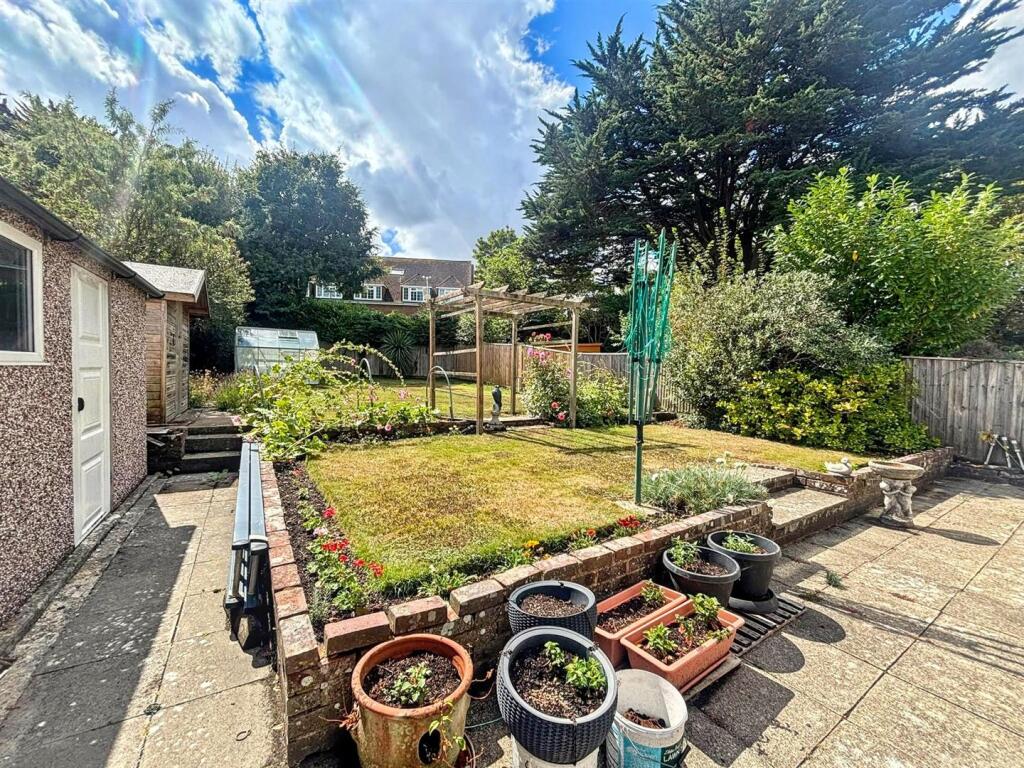 House in Wealden, Willingdon and Jevington - View 4