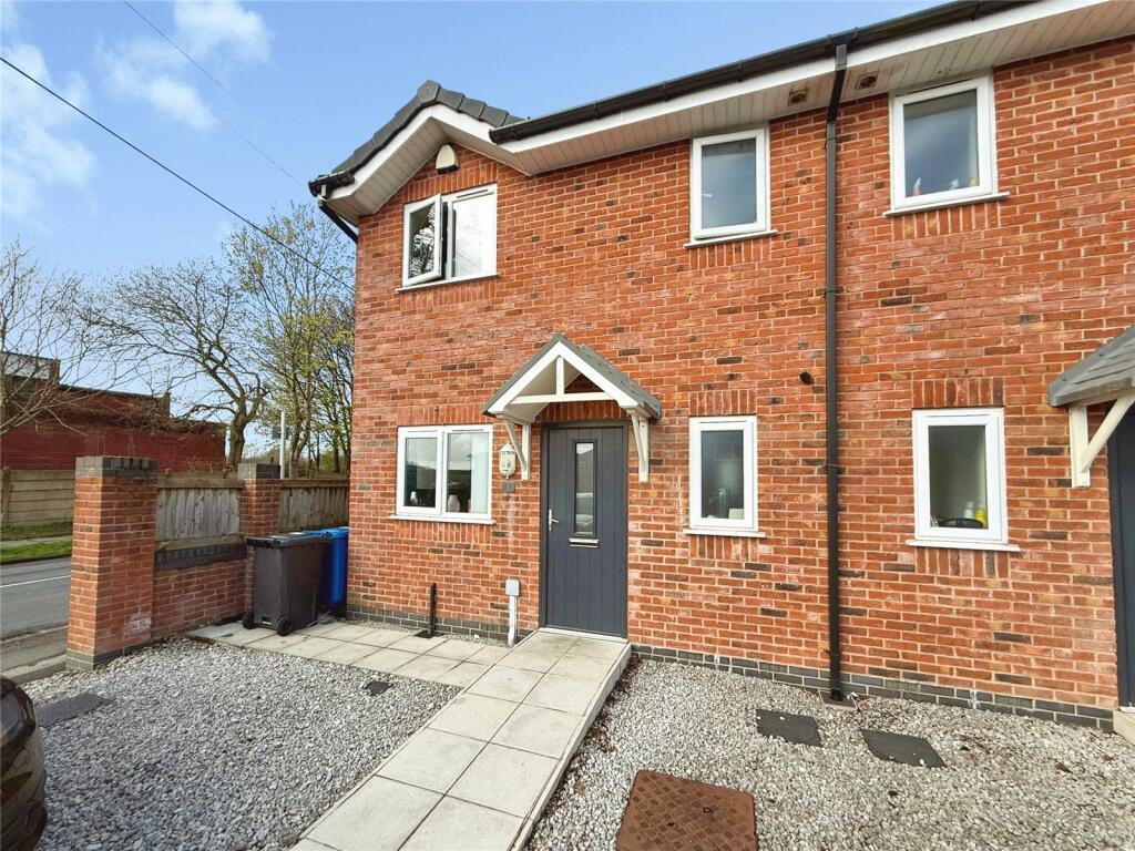 Main image of property: Red Bank Close, Radcliffe, Manchester, Greater Manchester, M26