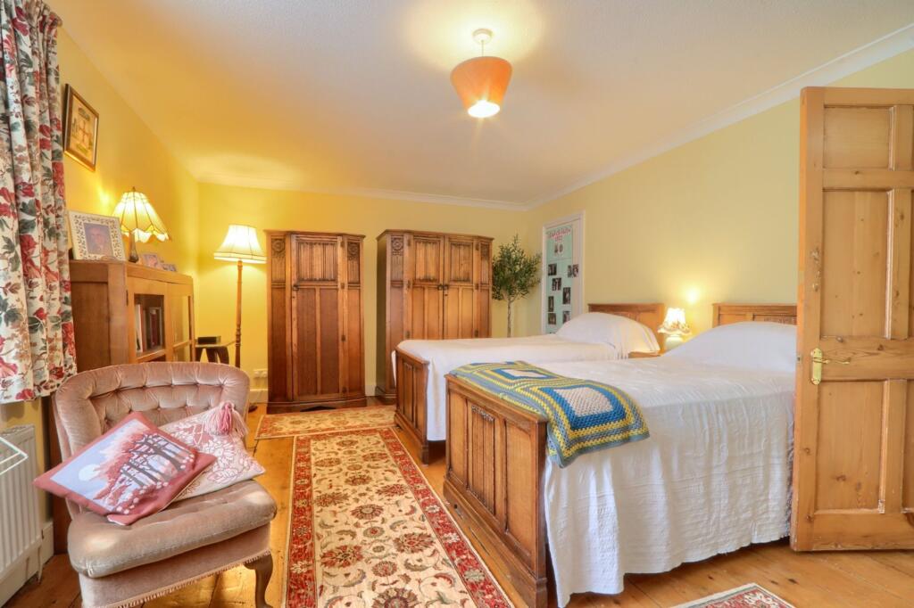 House in Stockton-on-Tees - More