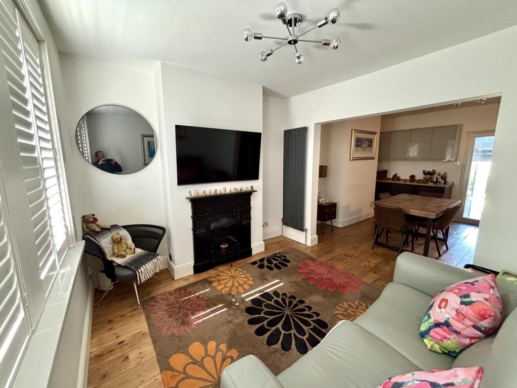 House in Yeovil, Somerset - View 2