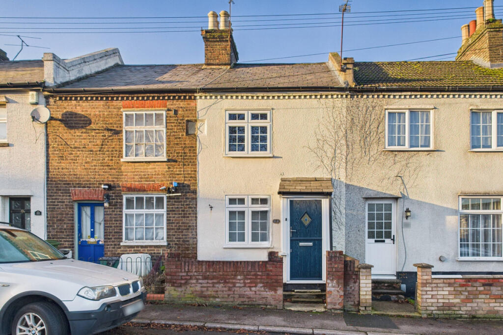 Main image of property: Weymouth Street, Hemel Hempstead, HP3