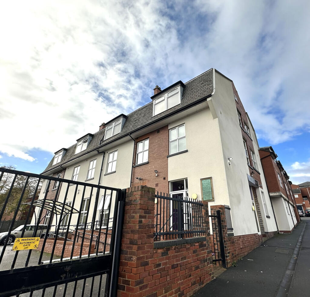 Lovell Park, 22 Lovell Park Hill, Leeds, LS7 1DF
