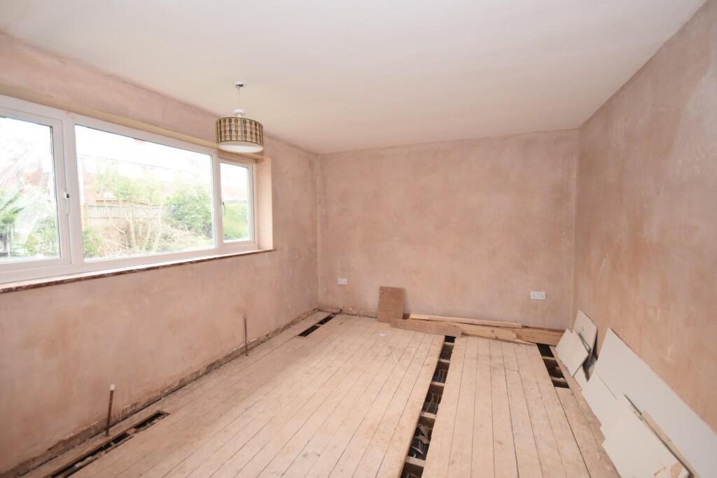 House in Bolsover, Old Bolsover - View 5