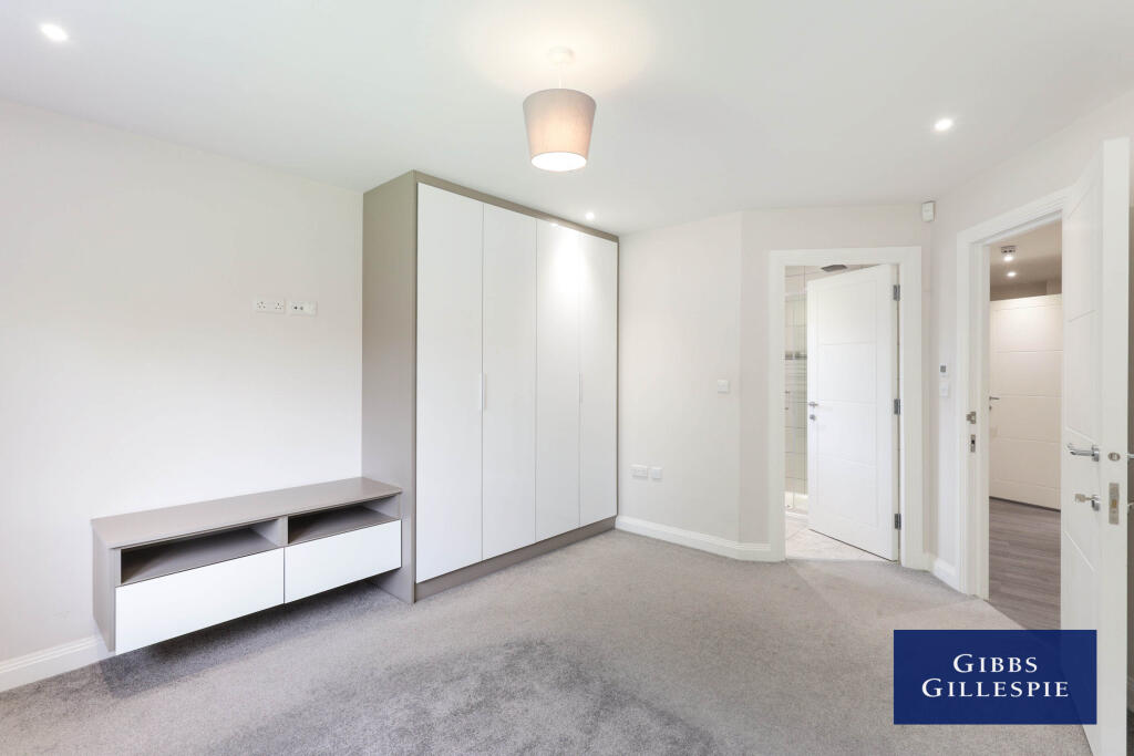 Main image of property: Swakeleys Road, Uxbridge, UB10