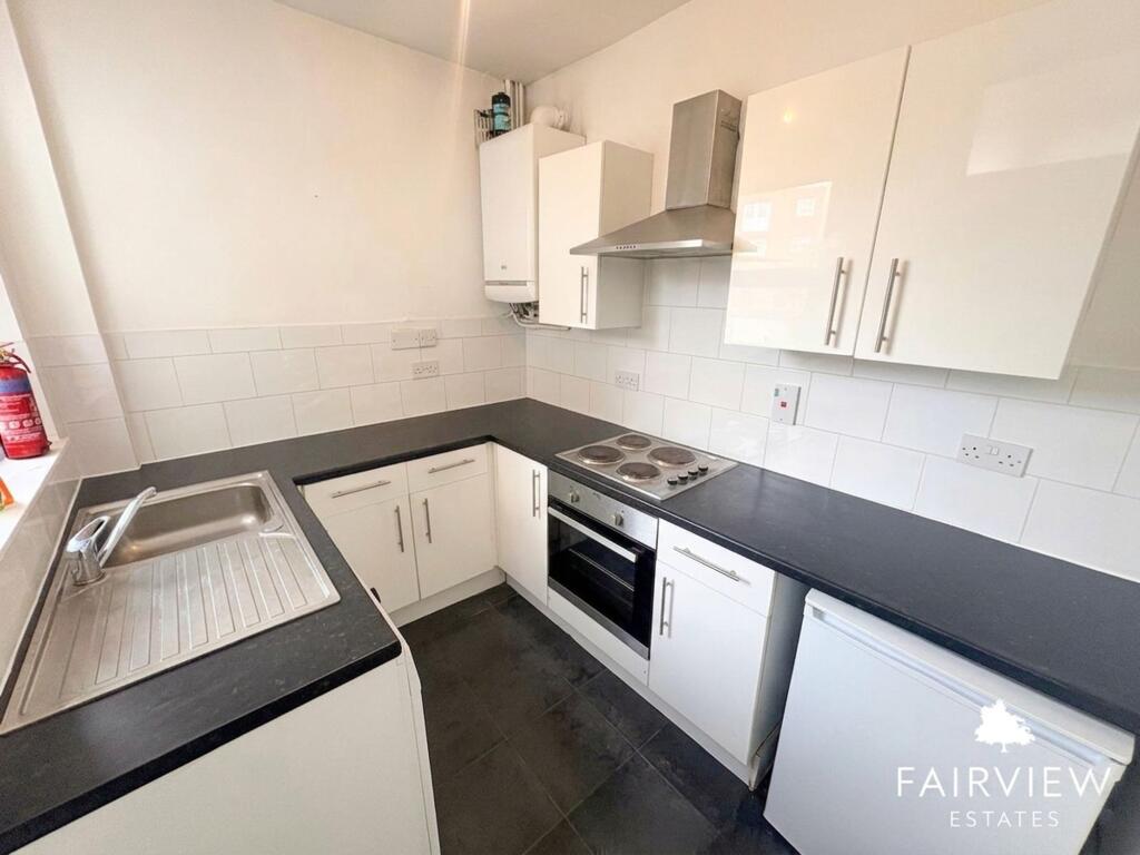 House in Rushcliffe, West Bridgford - View 4