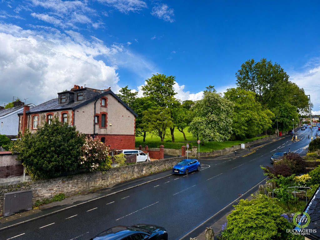 Fielding Lane, Oswaldtwistle, BB5 photo 5