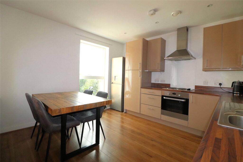 Talbot Place, Callender Road, Erith, Kent, DA8 photo 3